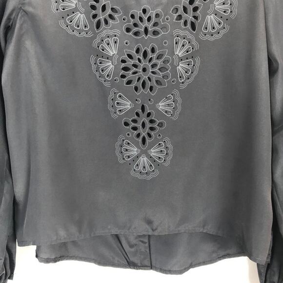 Xhilaration Bubble Sleeve Eyelet Scoop Neck Top Size S - Picture 5 of 11